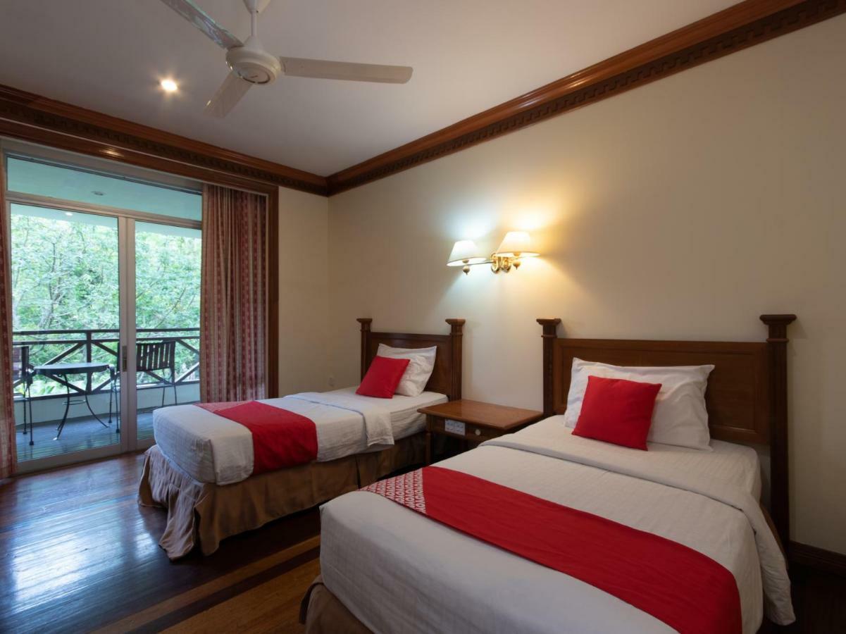 Super Oyo 89300 Zen Garden Resort Ranau Buitenkant foto