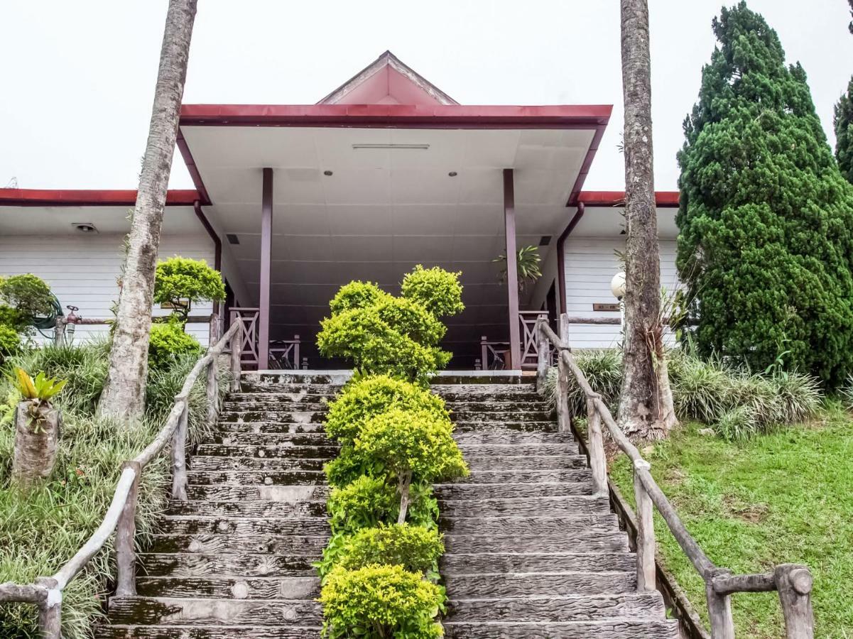 Super Oyo 89300 Zen Garden Resort Ranau Buitenkant foto